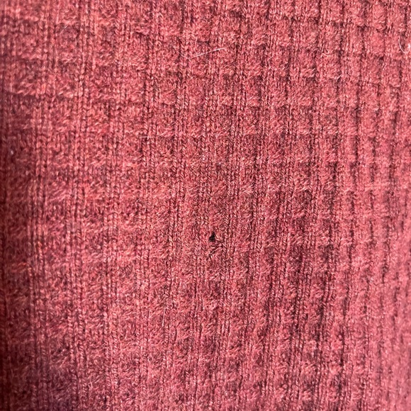 EVERLANE ReCashmere Belgian Waffle Henley in Clay Size Small - Picture 10 of 10